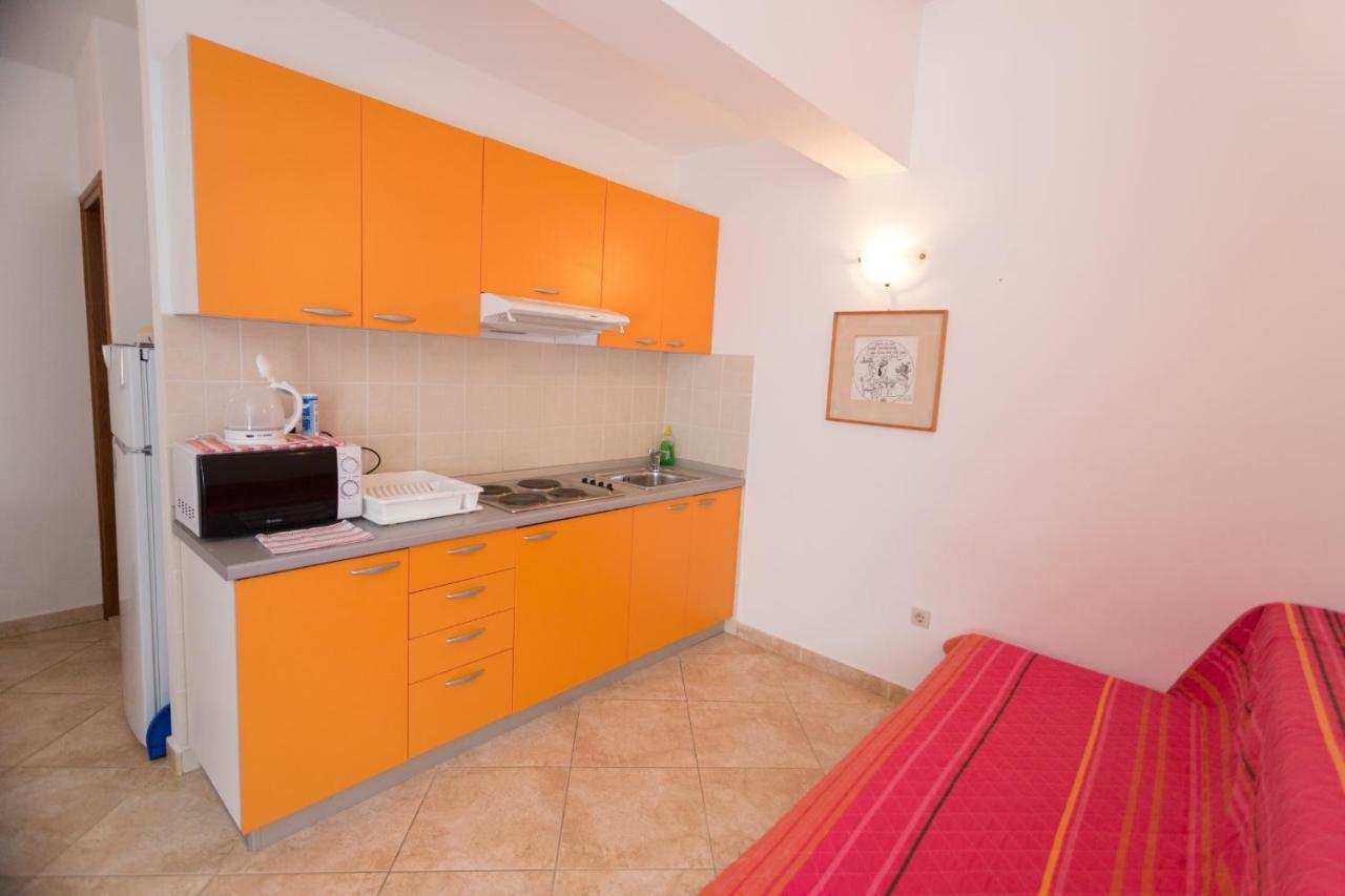 Apartments Gandalj Lokva Rogoznica Eksteriør billede